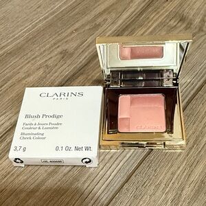 Clarins Blush Prodige in #02 Soft Prach